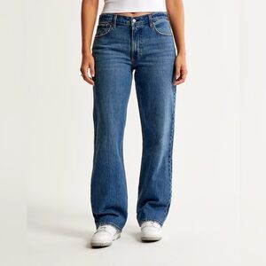 ABERCROMBIE CURVE LOVE LOW RISE BAGGY JEANS